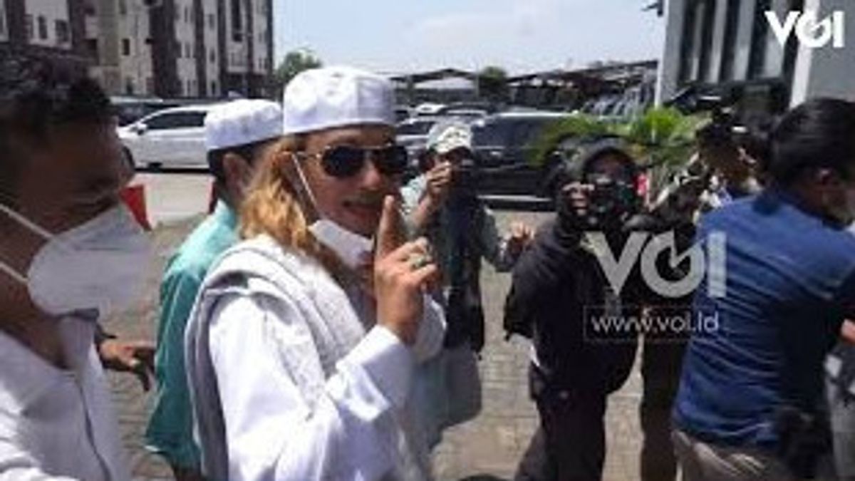 Acting Cooperatively, Ichwanuddin Tuankotta Protests Why The West Java Police Detained Bahar Smith For Fear Of Escape