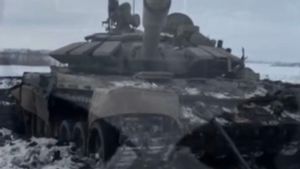Perang Rusia – Ukraina Sebabkan Kelangkaan Bahan Baku, Harga Mobil Listrik Bakal Naik