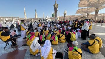 1,798 Riau Hajj Candidates Already In Medina