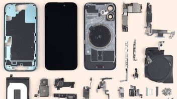 Apple Bongkar Fakta Mengejutkan: Mustahil Bikin iPhone di AS, Cuma China yang Bisa!