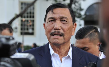 Luhut Pandjaitan Tegaskan Indonesia Belum Terima Turis Asing Hingga Akhir Tahun