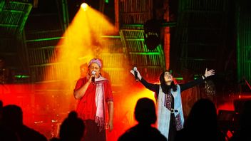 سواستاميتا إنداه كواتنيكا في BRI Jazz Gunung Series 1 Bromo