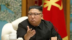 Kim Il Sung Ulang Tahun, Kim Jong Un Berikan Penghormatan di Makam 