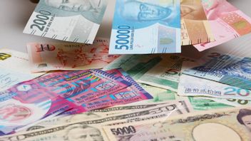 Wednesday Afternoon Rupiah Weakened Slightly To A Level Of Rp13,695 Per US Dollar