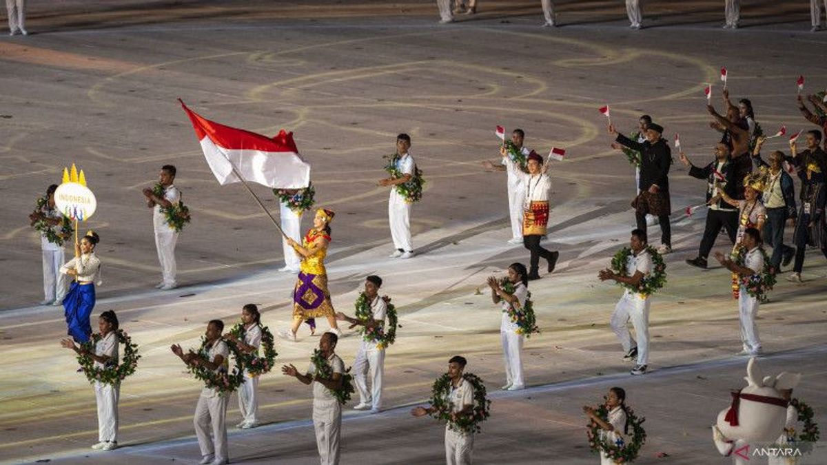 SEA Games 2023 Resmi Dibuka, Ini Makna Pakaian Adat yang Dipakai Kontingen Indonesia