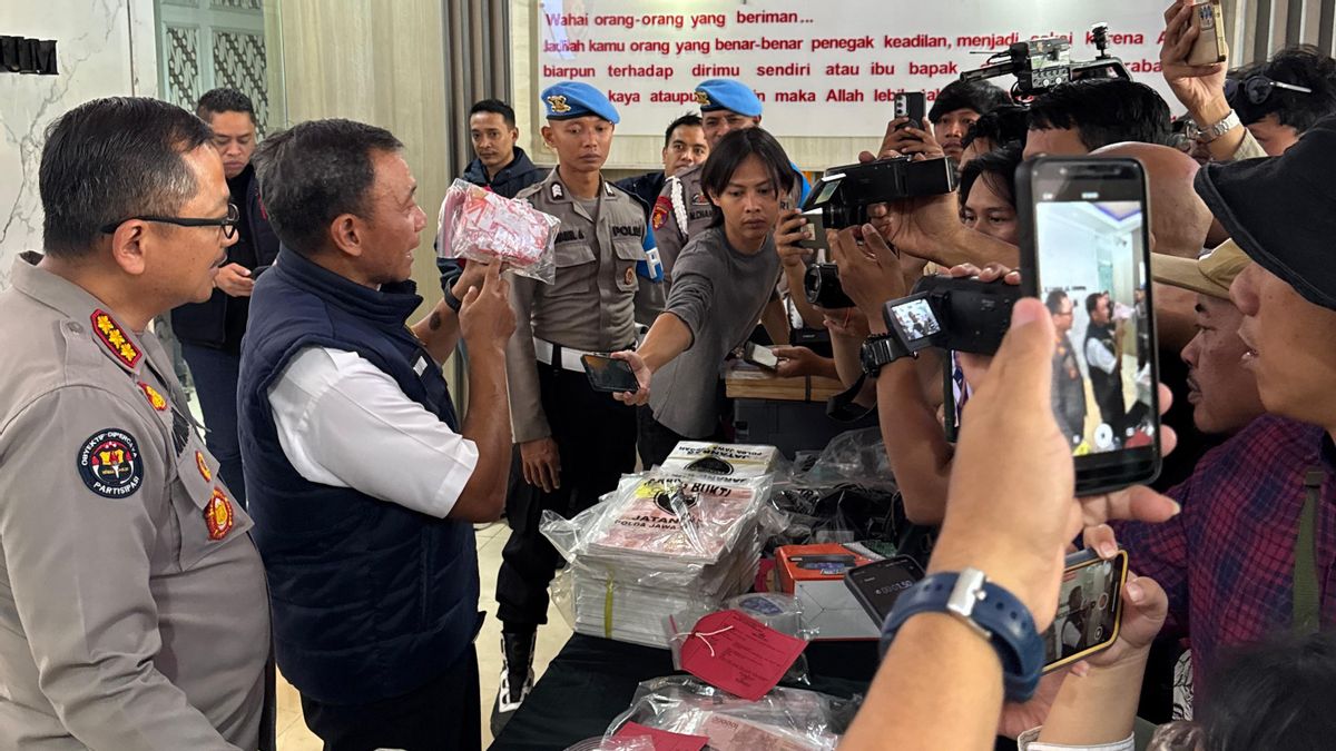 Dua Bulan Cetak 4.000 Lembar Pecahan Rp100 Ribu, Ini Cara Kerja Sindikat Uang Palsu di Yogyakarta