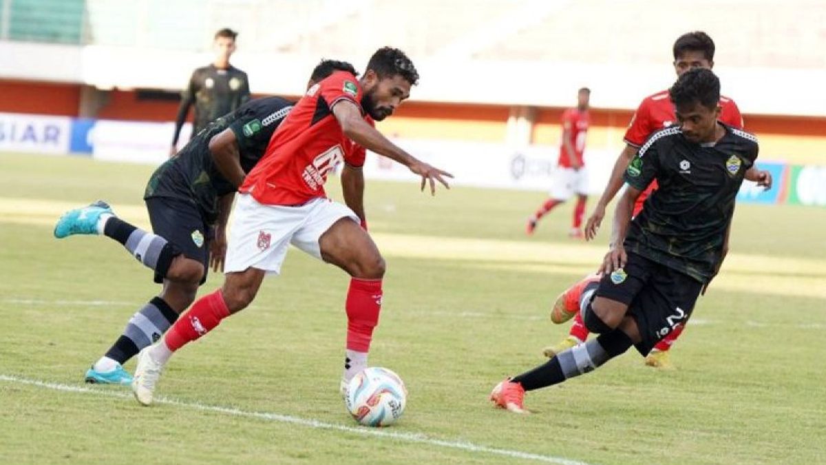 League Results 1: Malut United Hold Imbang The Host Of Persik Kediri 0-0