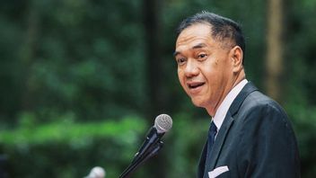 وزير التجارة السابق جيتا Wirjawan يقول ان الاهتمام MSMEs في اندونيسيا لا تزال مرتفعة 8-11 في المئة : بعيدا عن ماليزيا ، والتي ليست سوى 2 في المئة