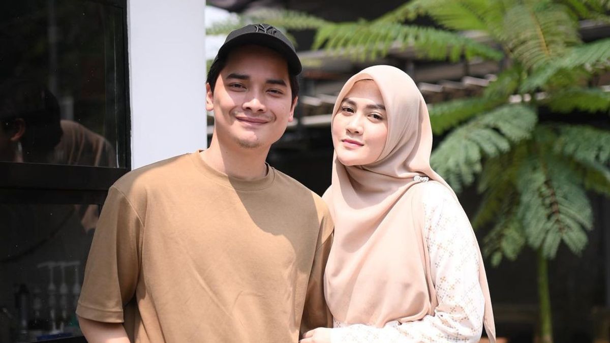 Usai Berseteru di Media Sosial, Alvin Faiz Minta Mantan Istrinya Berdamai dengan Henny Rahman 