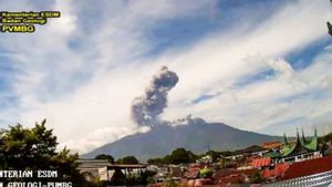 Gunung Marapi Kembali 'Batuk,' Warga Diminta Waspadai Lahar dan ISPA