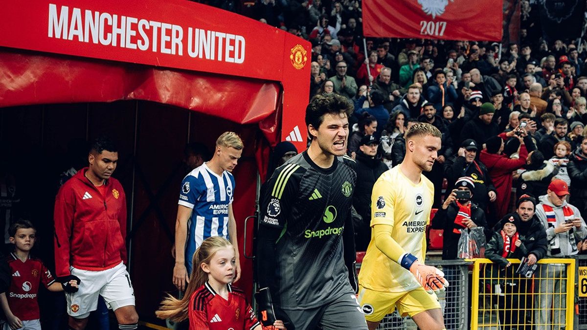 Senne Lammens: I'm Not Schmeichel Who Disguised