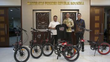 Not For Jokowi, Moeldoko Called Daniel Mananta's Bike As A Competition Prize