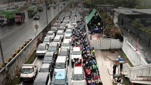 Atasi Macet TB Simatupang, DKI Tambah Lajur di Gerbang Tol Fatmawati 2