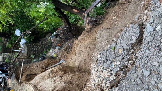 Dua Orang Meninggal Akibat Tanah Longsor di Kota Kupang