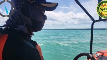سارابايا تطلق فريقا للمساعدة في البحث عن كينتا كيمبار التي فقدت الاتصال بها في جزيرة راس مادورا