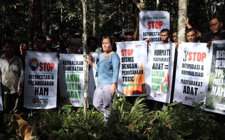 Jalan Panjang Delima Silalahi Perjuangkan Hutan bagi Masyarakat Adat Tanah Batak