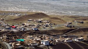 Topan Halong Hantam Alaska, Rumah-rumah Terseret Arus Laut, 1.500 Warga Mengungsi