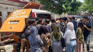 Hasil Survei KedaiKopi: 64,1 Persen Responden Mendesak DPR Lanjutkan Hak Angket