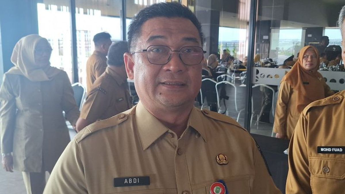 Usai Diperiksa KPK Terkait OTT Gubernur Abdul Wahid, Sekda Riau Tetap Bekerja Seperti Biasa