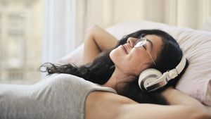 Mengenal Fenomena Earworm, Saat Lagu Tengngiang Terus di Telinga