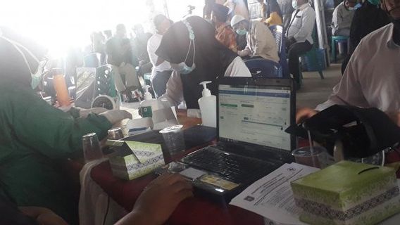 Dinkes Bangka Tengah Akan Vaksinasi 13.000 Lansia