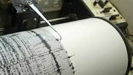マグニチュード5.6の地震 ガンカン 南西ファクファク 西パプア