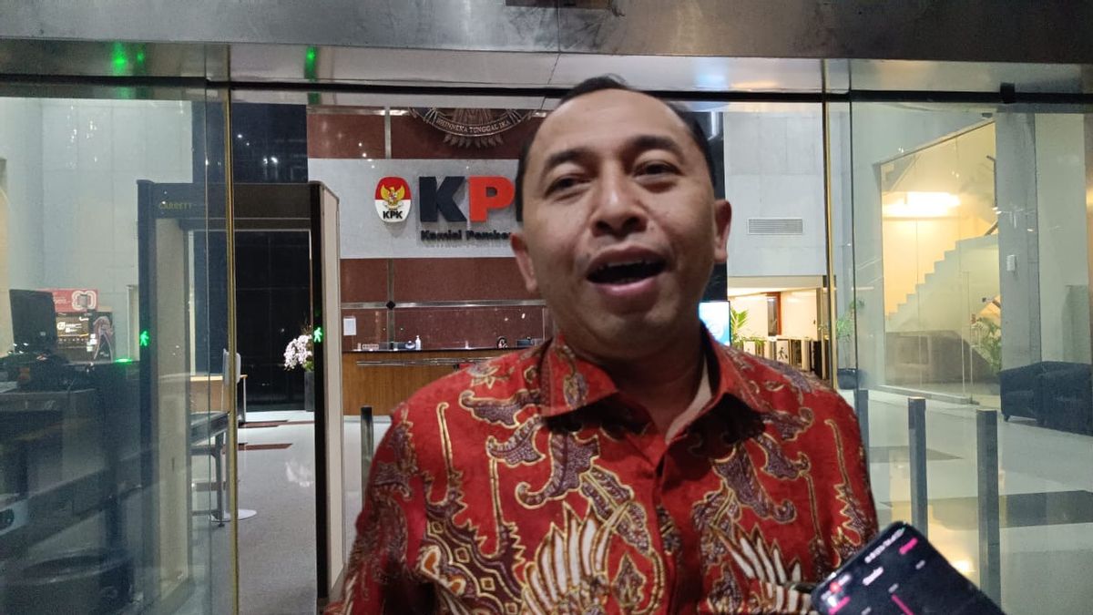 KPK Duga Legislator Pemkab Bekasi Nyumarno Terima Duit dari Penyuap Bupati Ade Kuswara