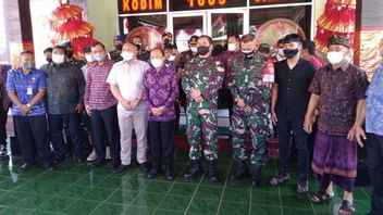 Le Gouverneur De Bali Et Pangdam Interviennent, L’affaire Du Passage à Tabac De Dandim Buleleng Et Des Résidents Se Termine Pacifiquement