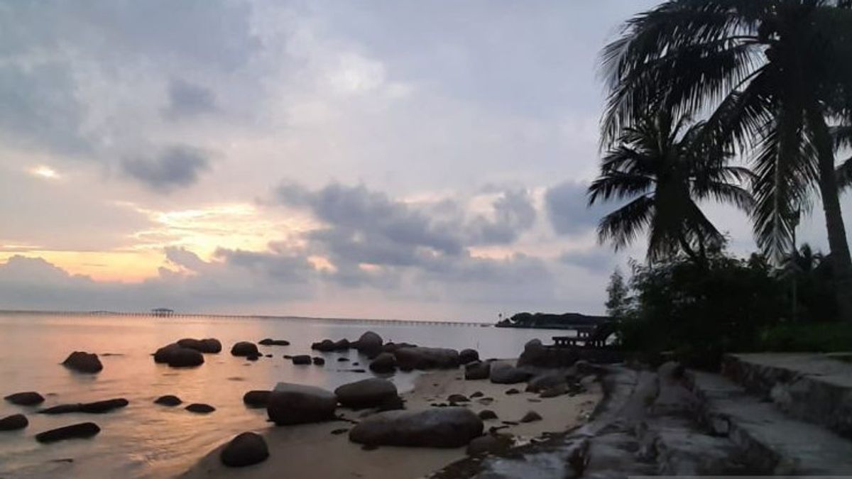 Tiga Remaja Tenggelam di Pantai Trikora 4 Bintan