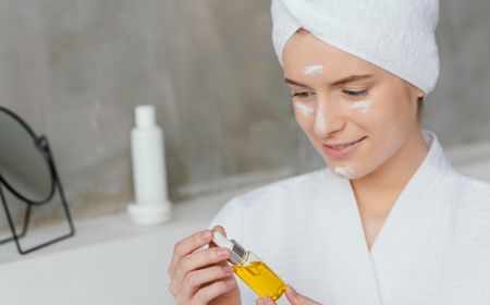 Jangan Salah, Begini Urutan Pemakaian Serum dan Moisturizer