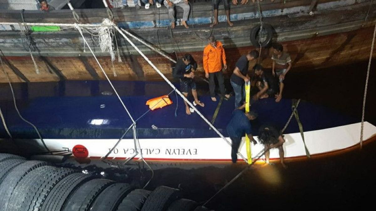 The Testimony Of The Selamat Victims Of The Calisca 01 Ship Overturned, Was Thrown 20 M