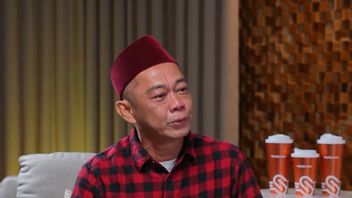 Nyak Kopsah Menangis Saat Ceritakan Kehancuran Warung Makannya Akibat Ulasan Food Vlogger