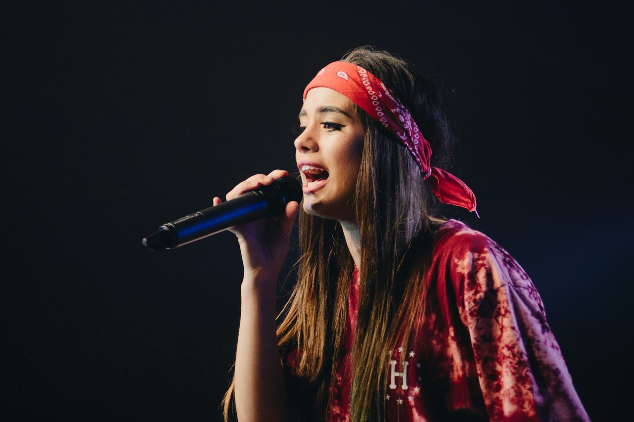Trois types de voix féminines et d'exemples de chanteurs