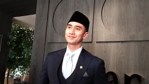 Bersemangat Dilantik sebagai Anggota DPR RI, Verrel Bramasta Baru Tidur Jam 2 Pagi