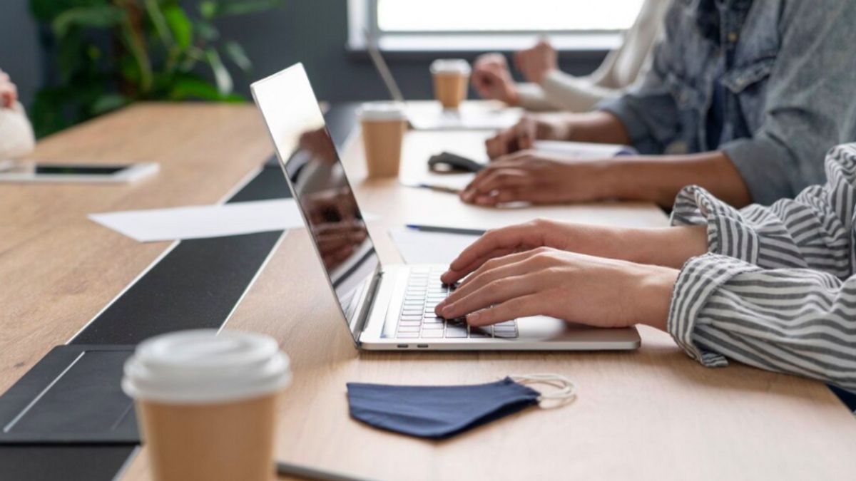 Study Reveals Boomer Generation Challenges Work Permits When Sick, Gen Z Chooses Self-Care