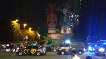 Anticipating Crowds On New Year's Eve, Kemayoran District Priority Security