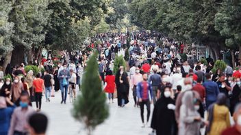 1,262人のイラン人がUAEに滞在し、残りはアルメニア経由で帰国