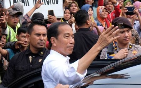 Kritik Tajam Civitas Akademika terhadap Jokowi: Jejak Sejarah dan Refleksi Demokrasi Indonesia