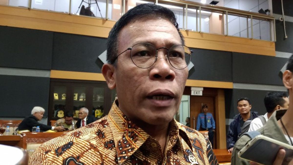 DPR Asks OJK To Quickly Act On Financial Services Industry Violations