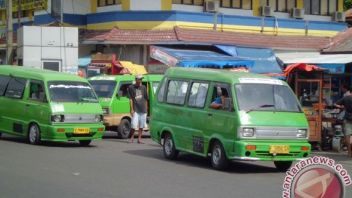 西爪哇省政府准备60亿印尼盾，在2026年伊斯兰节日前夕关闭Angkot到Becak