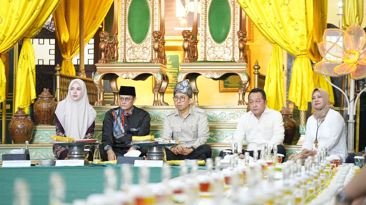 Menteri Kebudayaan Fadli Zon Dorong Pelestarian Warisan Budaya Nusantara di Istana Kadriah Pontianak