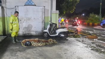 Driver Ojol Ditemukan Meninggal Dunia di PInggir Jalan Inspeksi Kalimalang Usai Melintasi Banjir