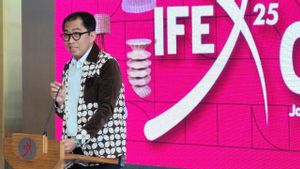 IFEX 2025 Resmi Dibuka, Wamenperin: Sektor Industri Furnitur Berkontribusi bagi Perekonomian Nasional