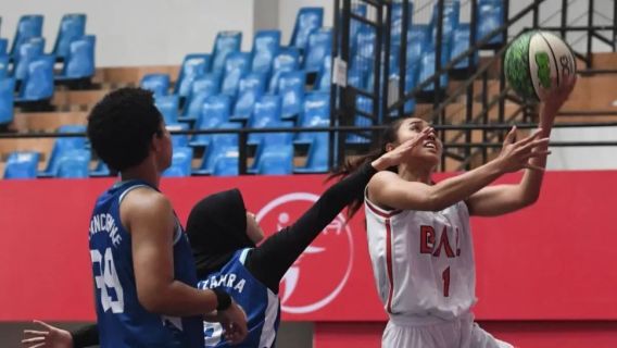 Kaca Jendela Venue Basket PON Pecah Diterjang Angin Lukai 5 Orang