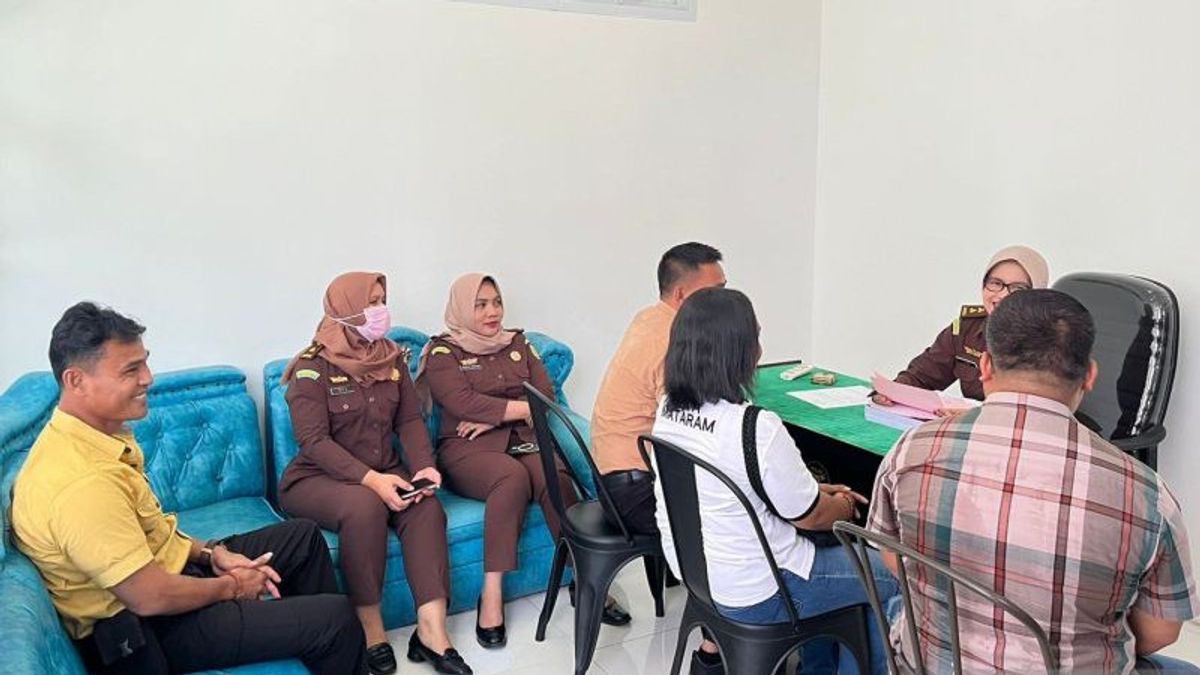 Caleg yang Bagikan Beras Lengkap dengan Foto Maju Pemilu 2024 di Mataram Tak Ditahan Kejari Mataram