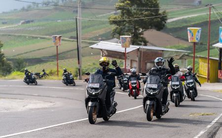 Etape Kedua Yamaha Nmax Turbo Tour Boemi Nusantara Lanjut Eksplorasi ke Surabaya