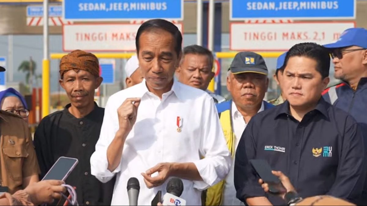 Cek Realisasi Jalan Daerah Penopang IKN, Jokowi: Anggaran Rp14,6 Triliun untuk Perbaikan 2.800 Km