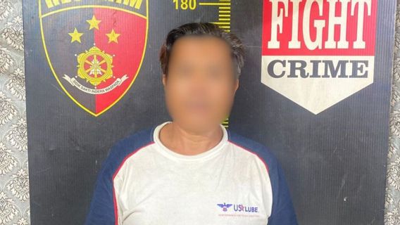 بالإضافة إلى الحادث ، تم تسمية سائق شاحنة Bawa 204 Batang Kayu في Sungai Raya كمشتبه به في الشحن غير القانوني