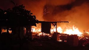 Les victimes de l’incendie de Pondok Pinang Jaksel fournies des tentes d’urgence et de la nourriture
