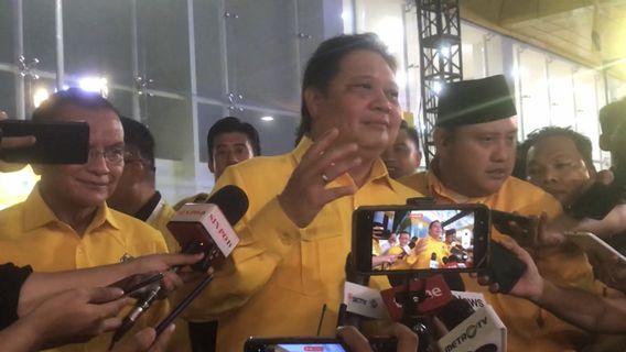 Airlangga Bicara Alasan Gibran Tak Hadir HUT Golkar: Sudah Ada Capres dan Pak Presiden, Ini Acara Keluarga